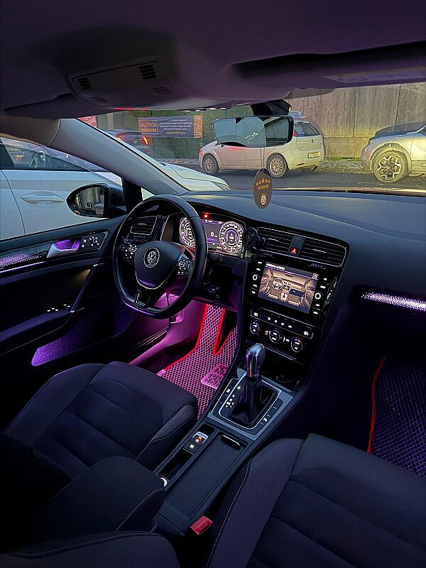 Golf 7 7.5 Trimli Piano Black Galaxy Rainbow Trimli İç Ambiyans Aydınlatması - 5
